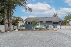 4659 McQuillan Rd Courtenay, BC V9N 3T6