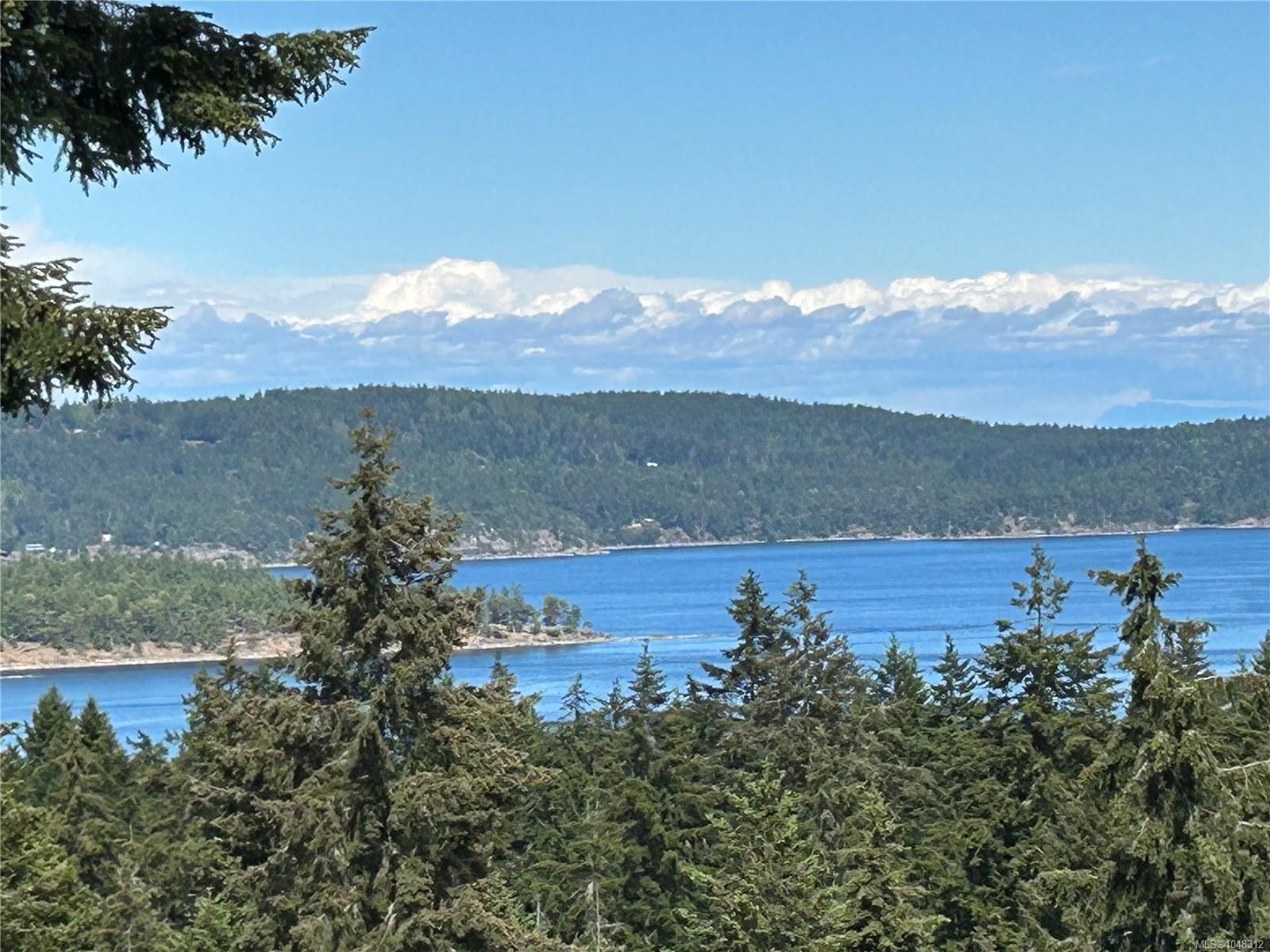 129 Mariko Pl, Salt Spring, BC