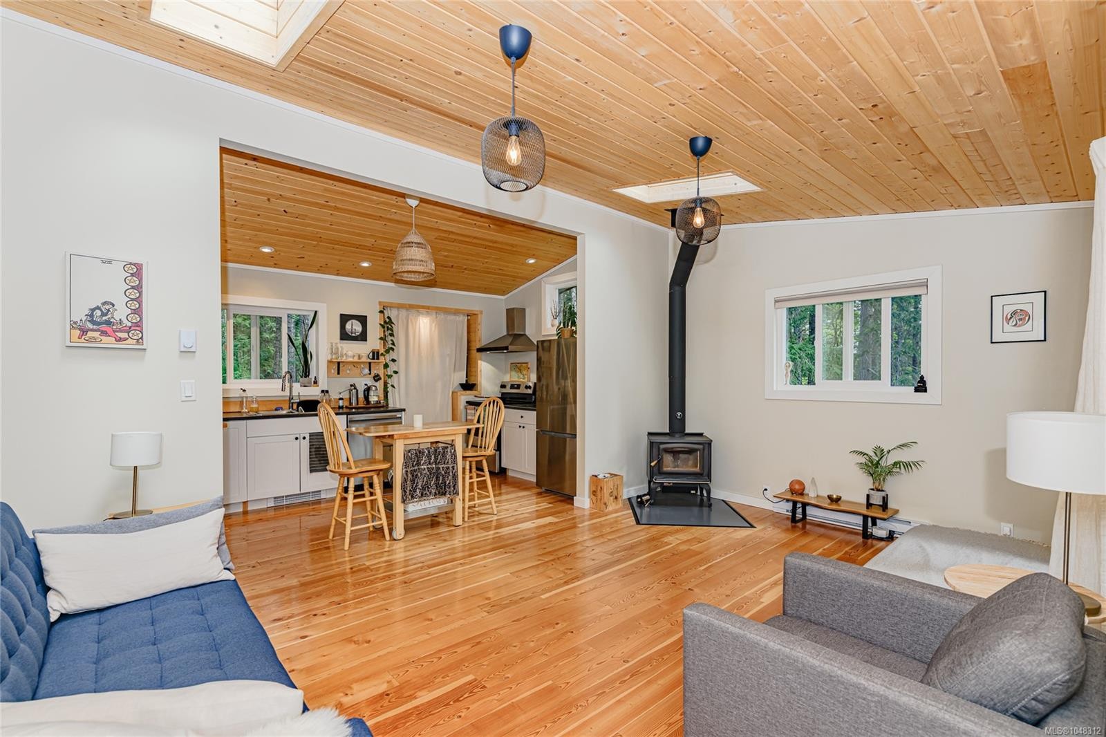 129 Mariko Pl, Salt Spring, BC