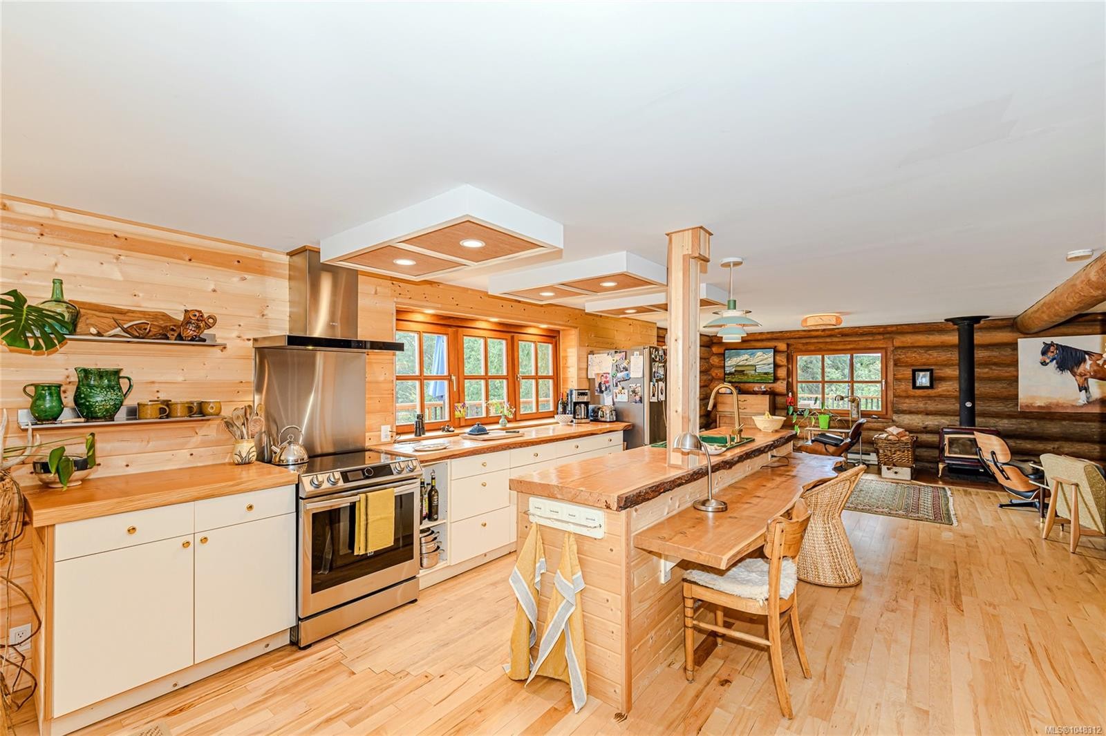 129 Mariko Pl, Salt Spring, BC