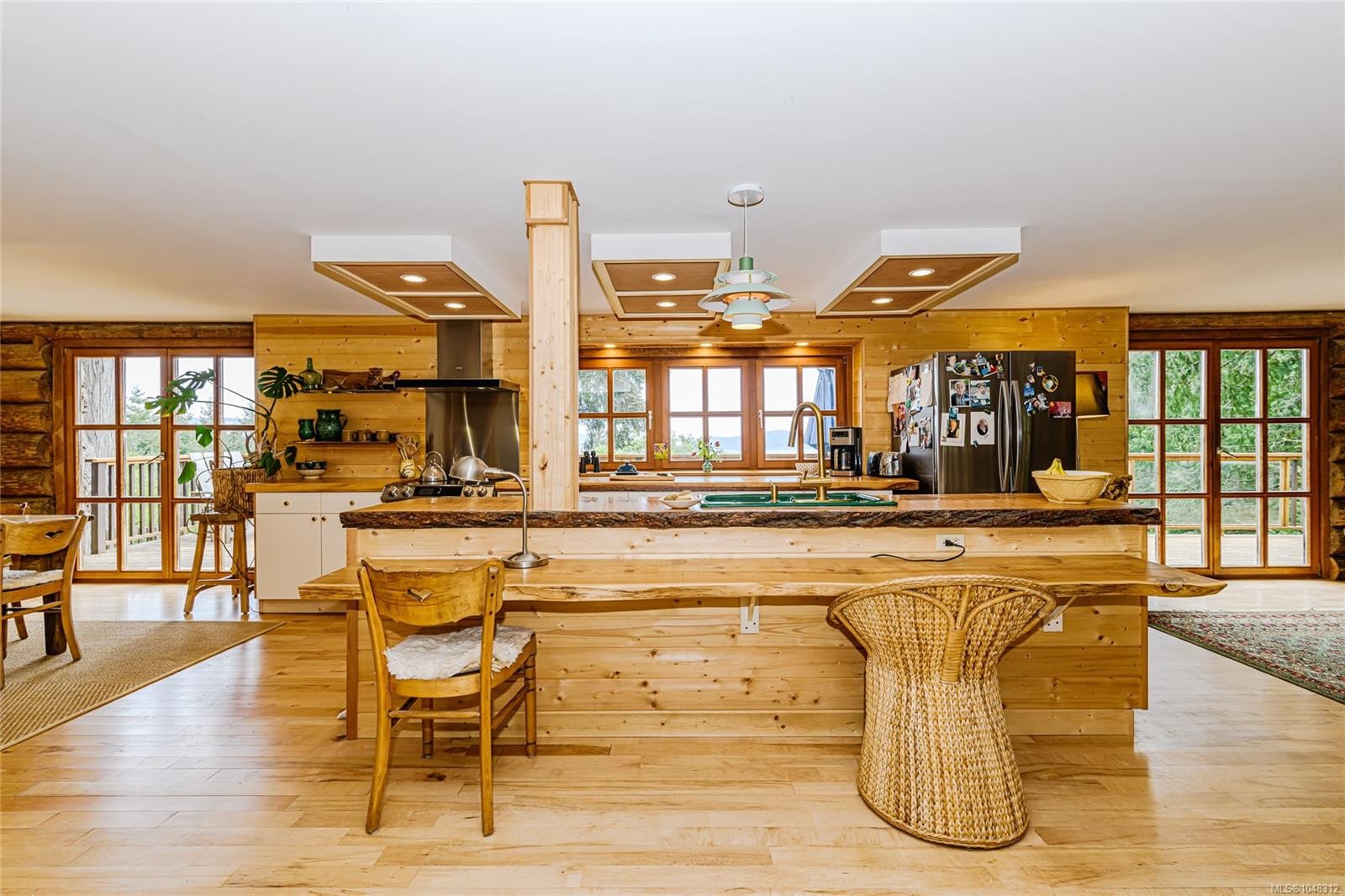 129 Mariko Pl, Salt Spring, BC