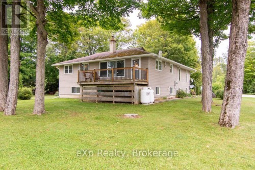92 PARKSIDE AVENUE  South Bruce Peninsula, ON N0H 2T0