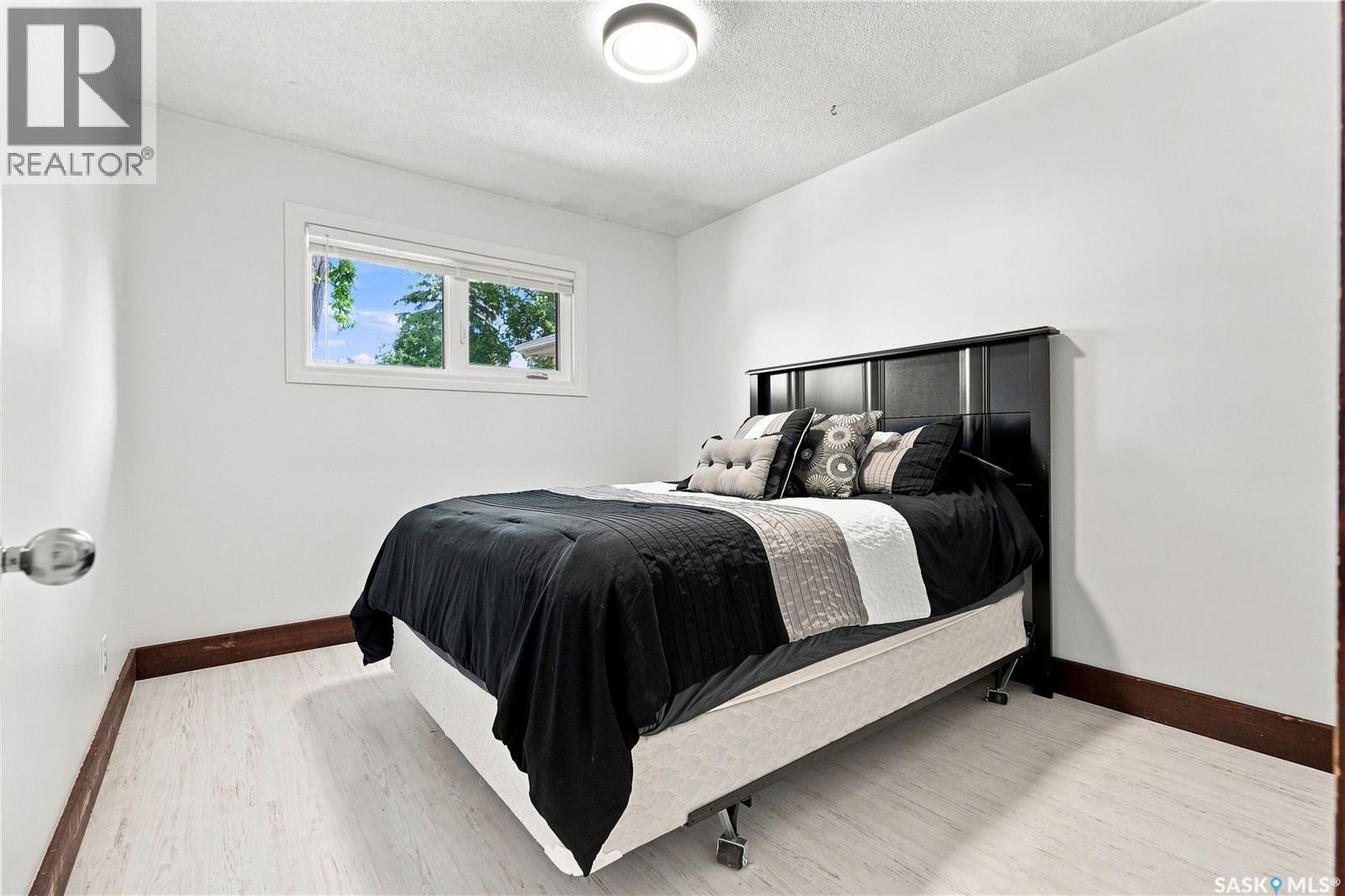 74 Mcaskill Crescent, Saskatoon, SK