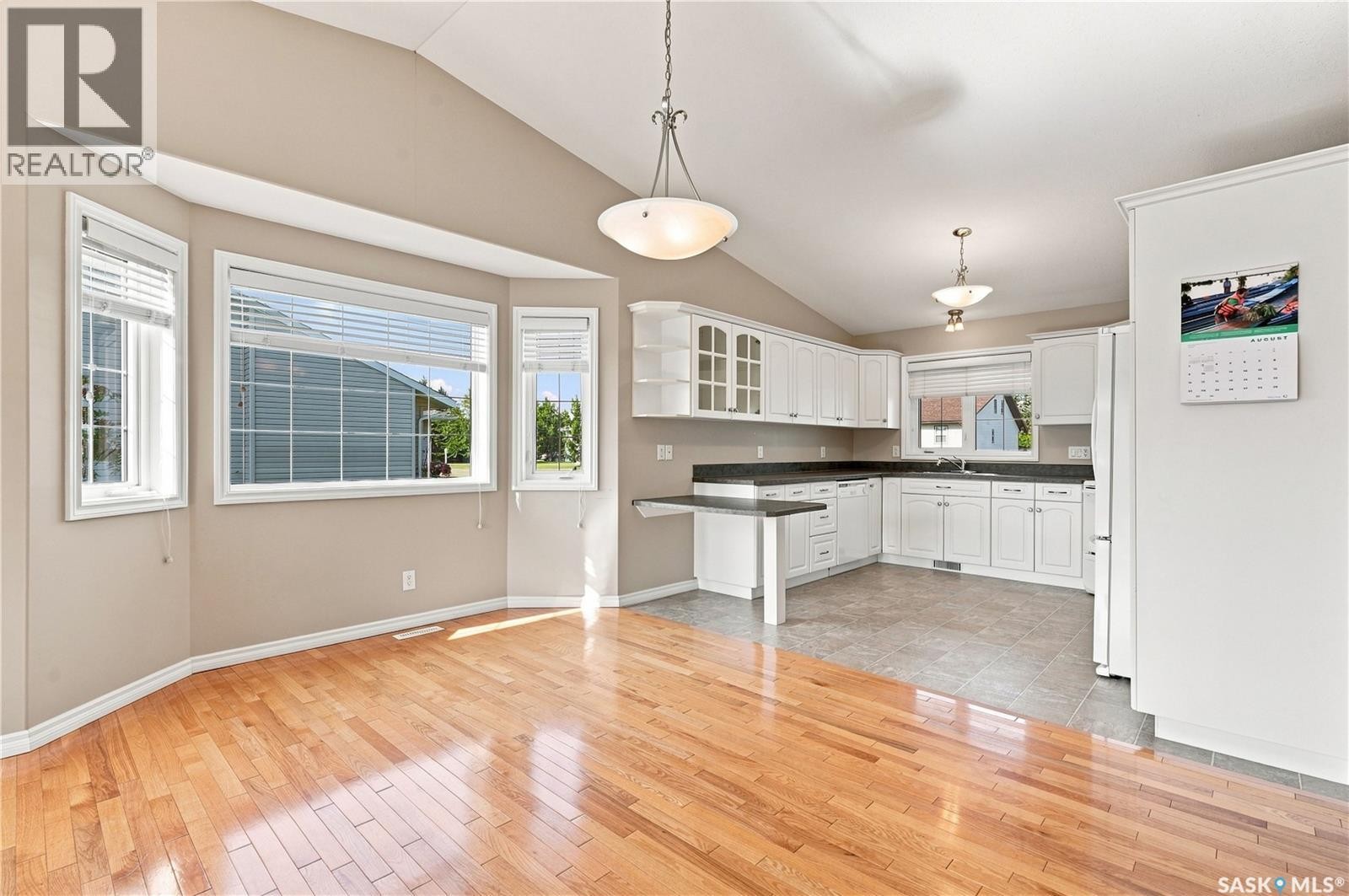 5012 Central Avenue, Waldheim, SK