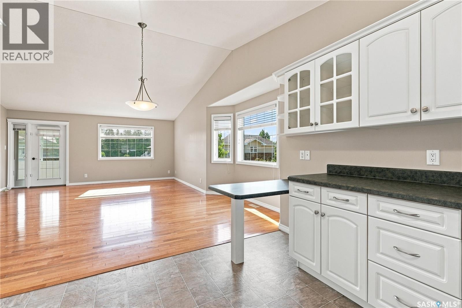 5012 Central Avenue, Waldheim, SK