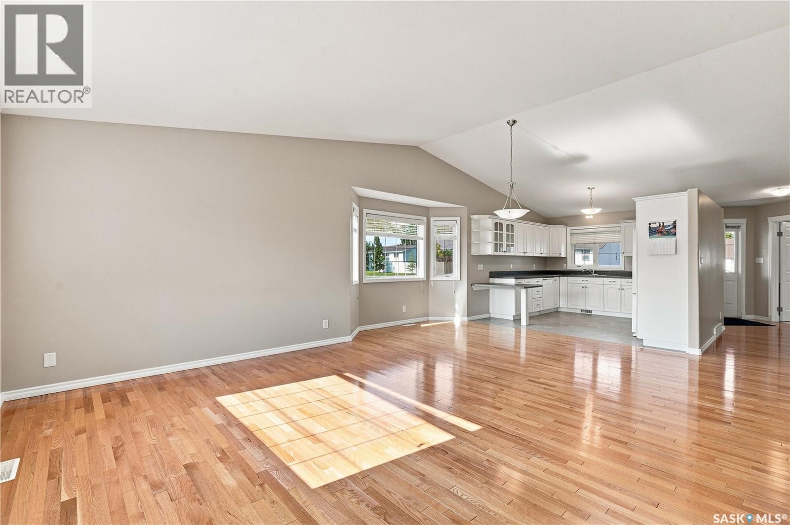 5012 Central Avenue, Waldheim, SK
