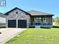 6 MISTY RIDGE ROAD Wasaga Beach, ON L9Z 0R8