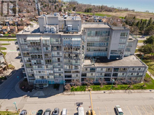 110 - 25 CUMBERLAND LANE  Ajax (South West), ON L1S 7K1