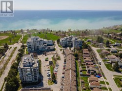 25 Cumberland Lane # 110, Ajax - 