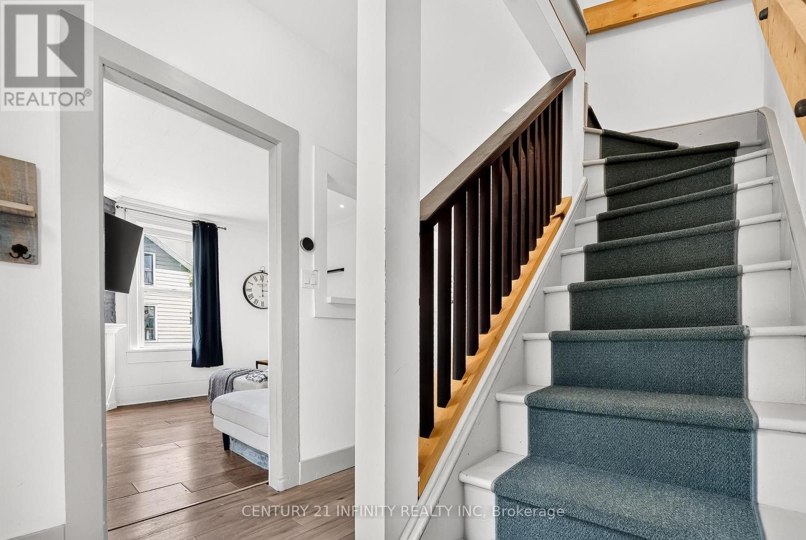 13 Main Street, Cavan Monaghan, ON