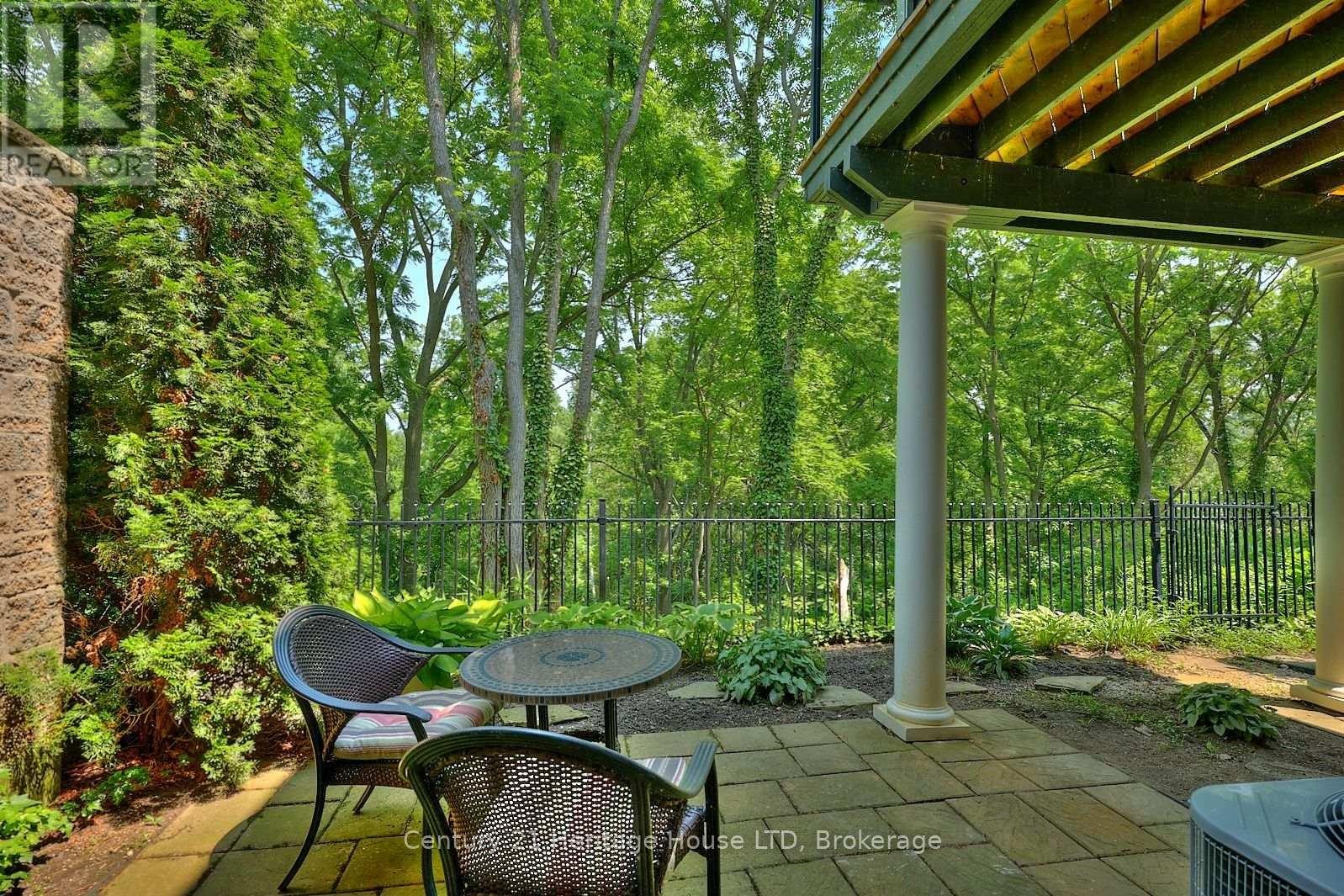14 Tulip Tree Common, St. Catharines (Grapeview), ON