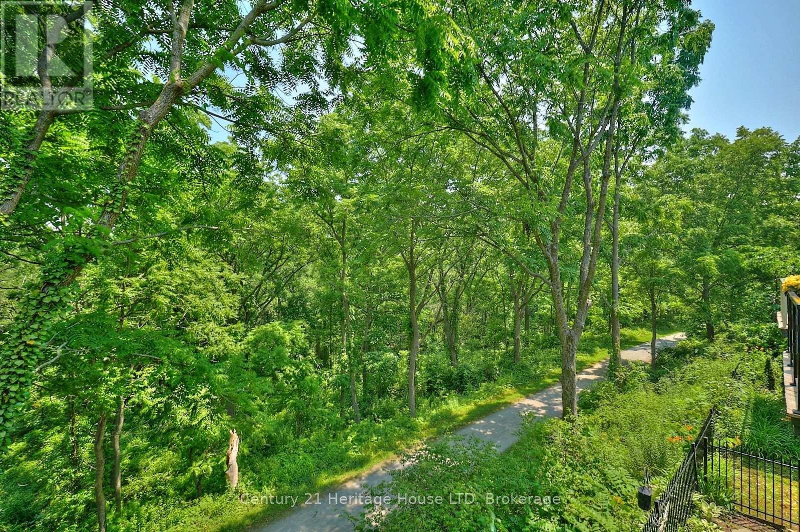 14 Tulip Tree Common, St. Catharines (Grapeview), ON