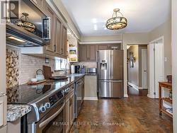 2894 WESTON ROAD Toronto, ON M9M 2S5