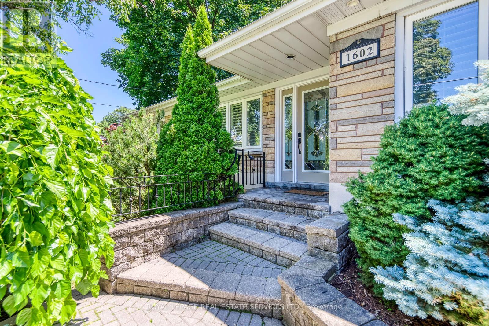 1602 Lincolnshire Boulevard, Mississauga, ON