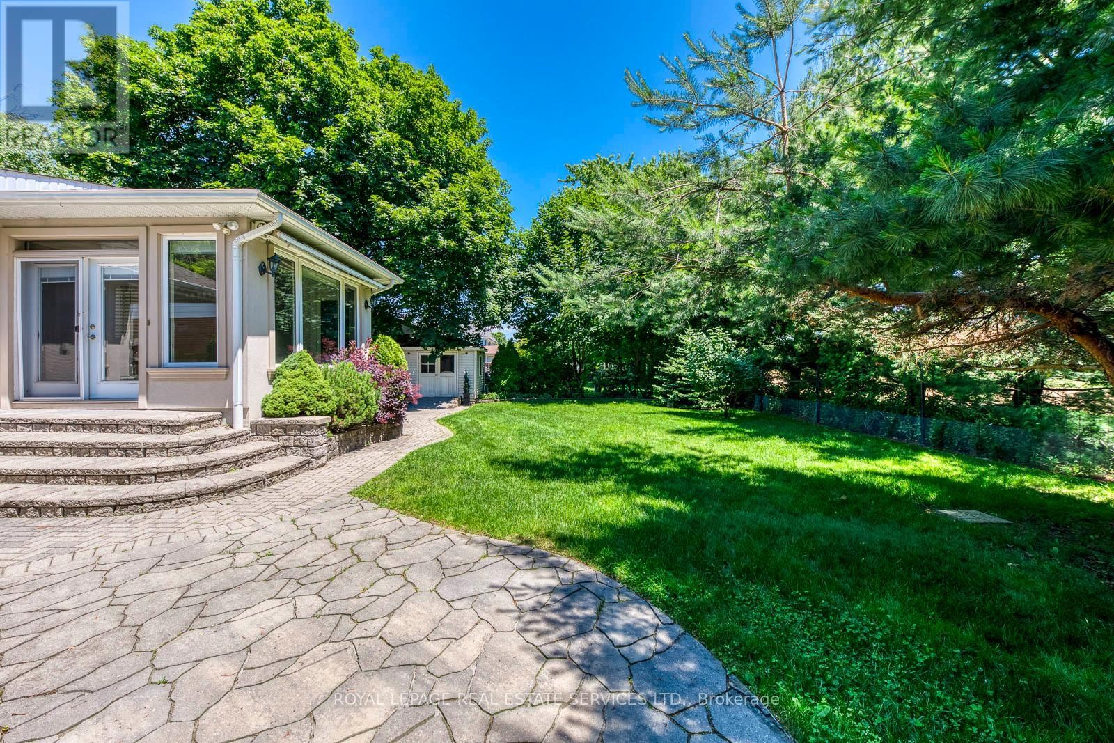 1602 Lincolnshire Boulevard, Mississauga, ON