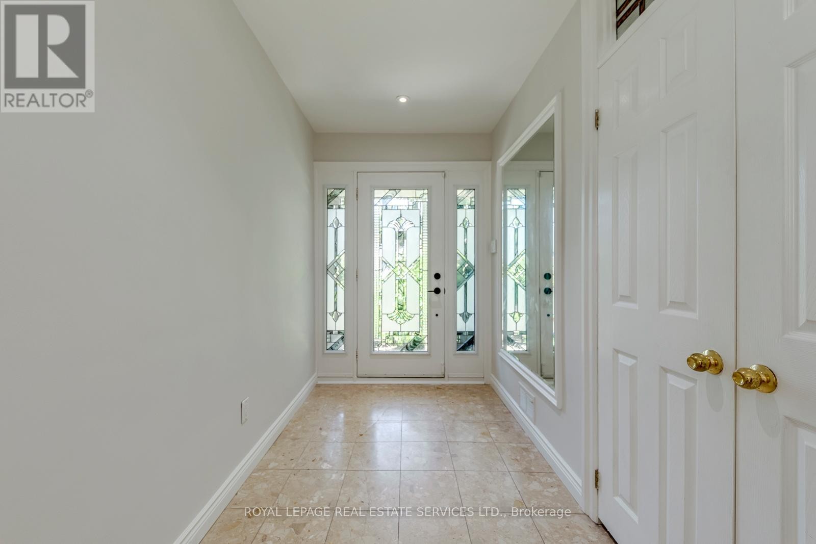 1602 Lincolnshire Boulevard, Mississauga, ON