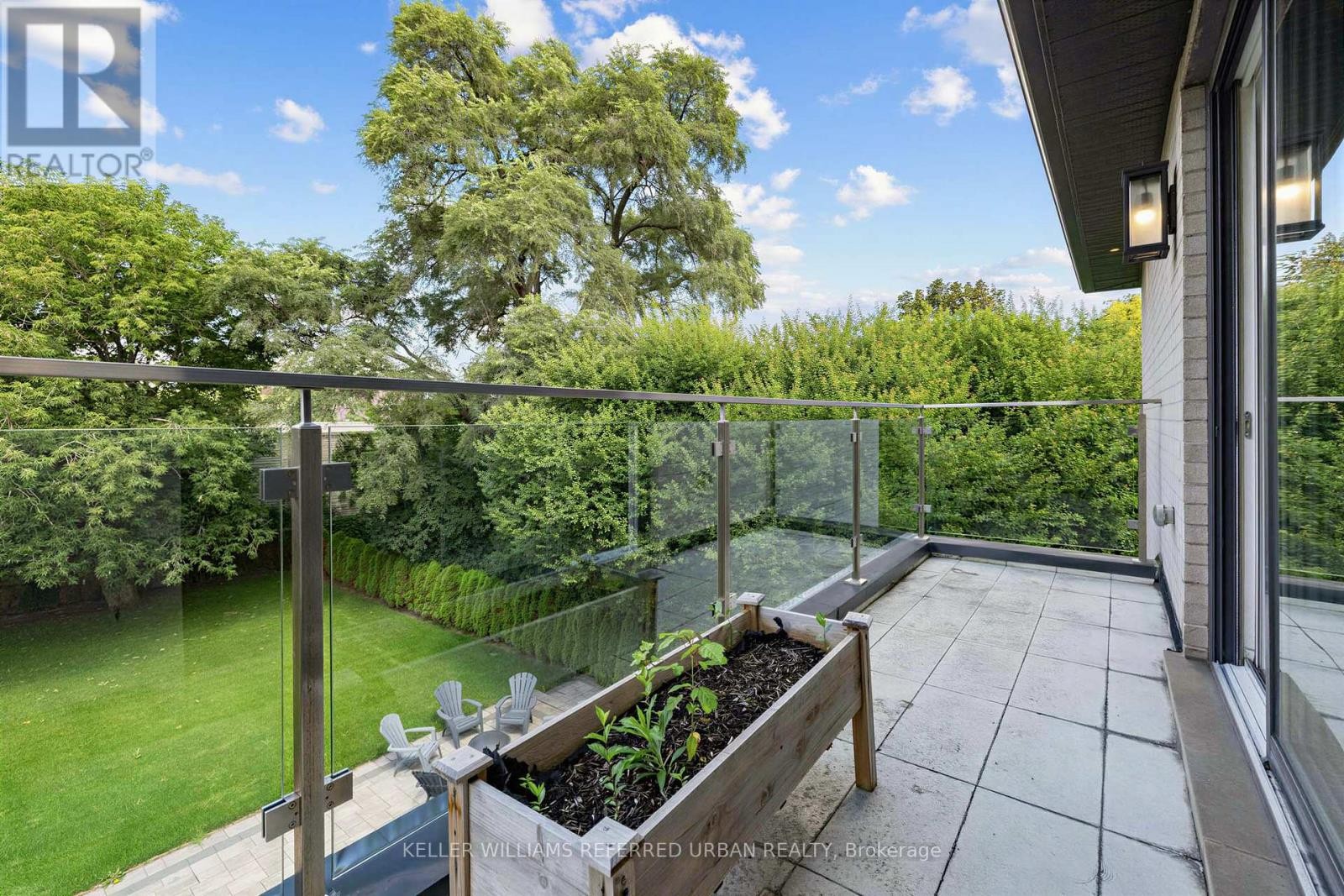 130 Upper Canada Drive, Toronto, ON