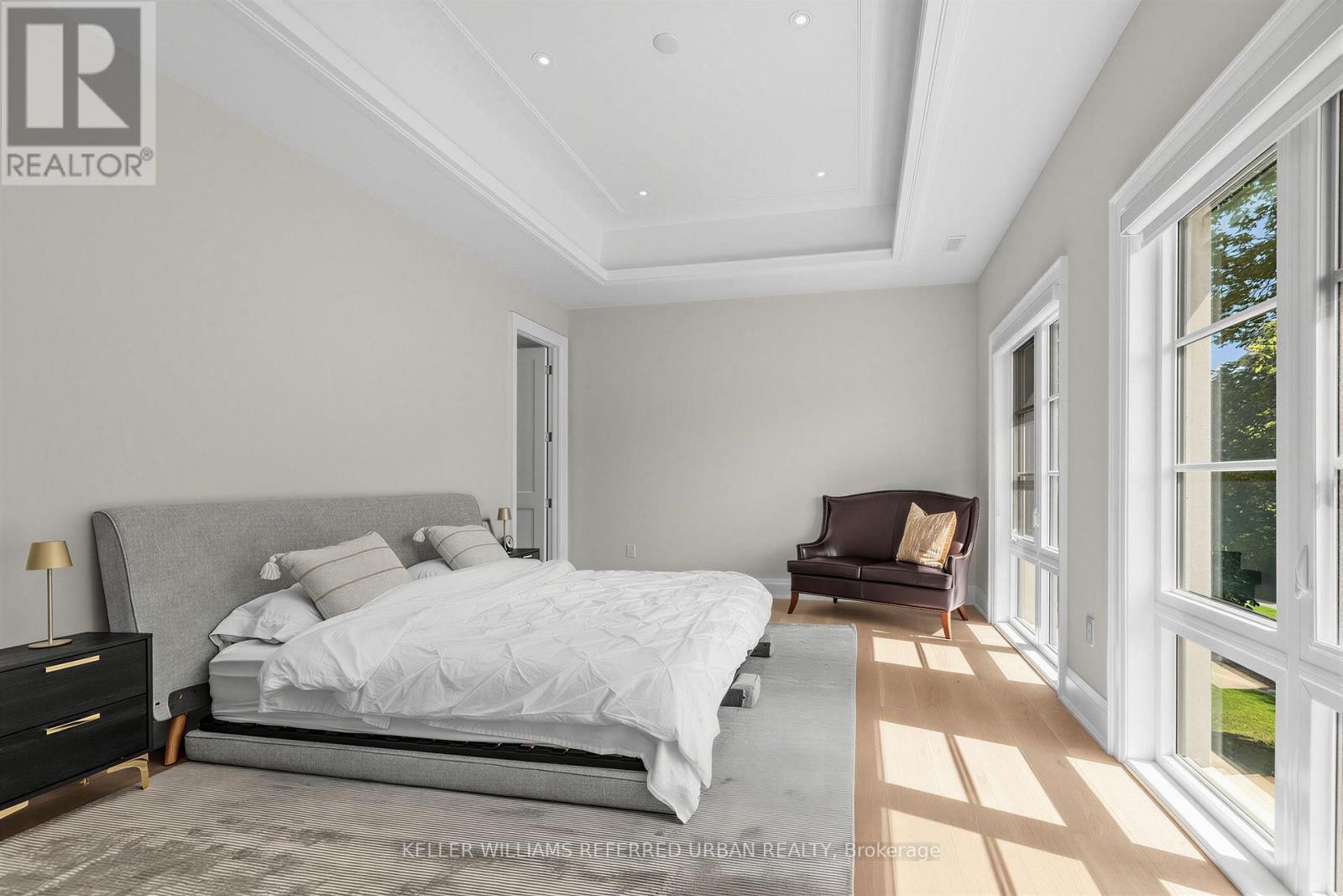 130 Upper Canada Drive, Toronto, ON