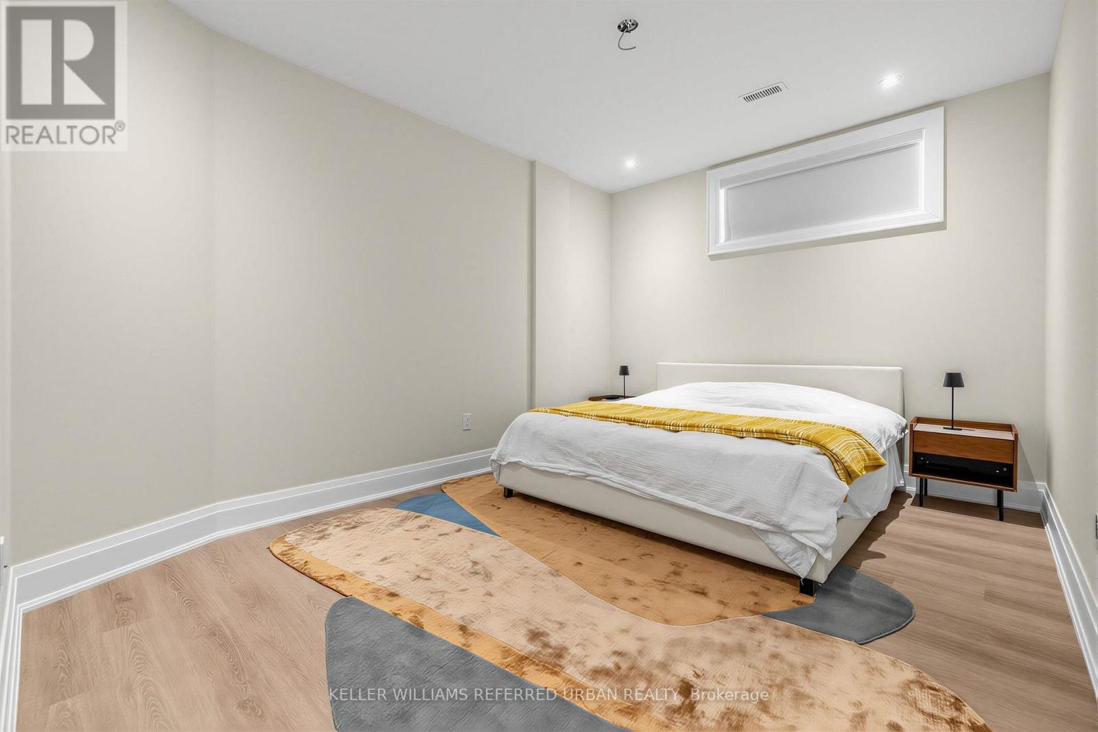 130 Upper Canada Drive, Toronto, ON