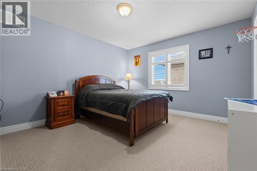 215 Vinton Road, Ancaster, ON