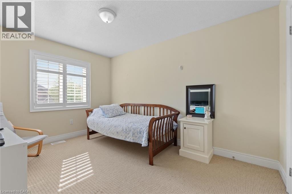 215 Vinton Road, Ancaster, ON
