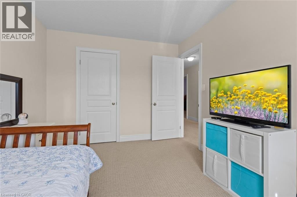 215 Vinton Road, Ancaster, ON