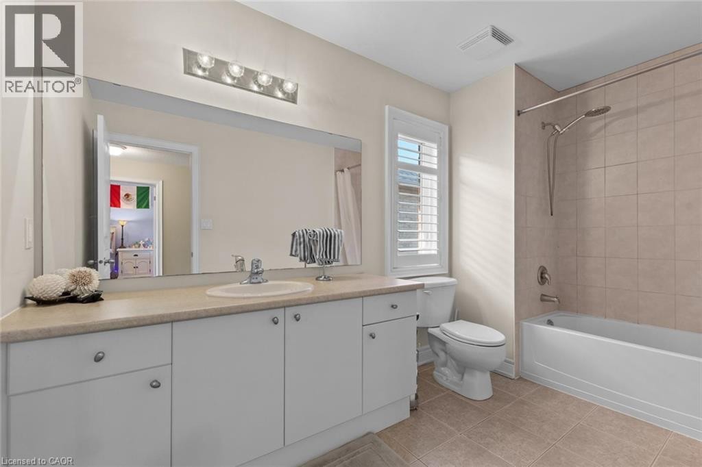 215 Vinton Road, Ancaster, ON