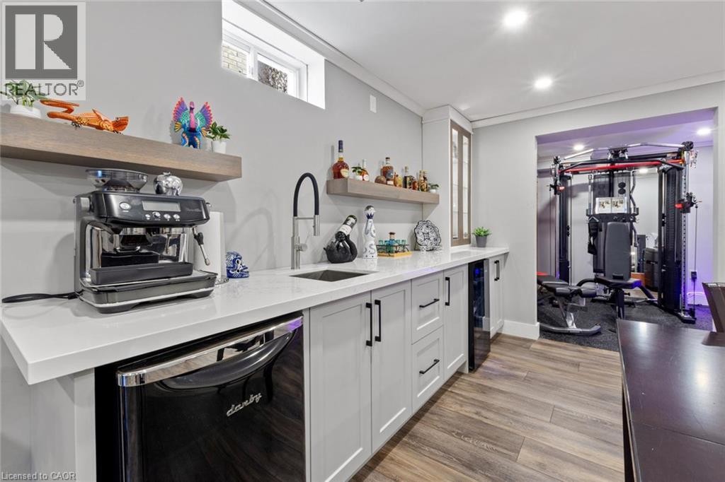 215 Vinton Road, Ancaster, ON