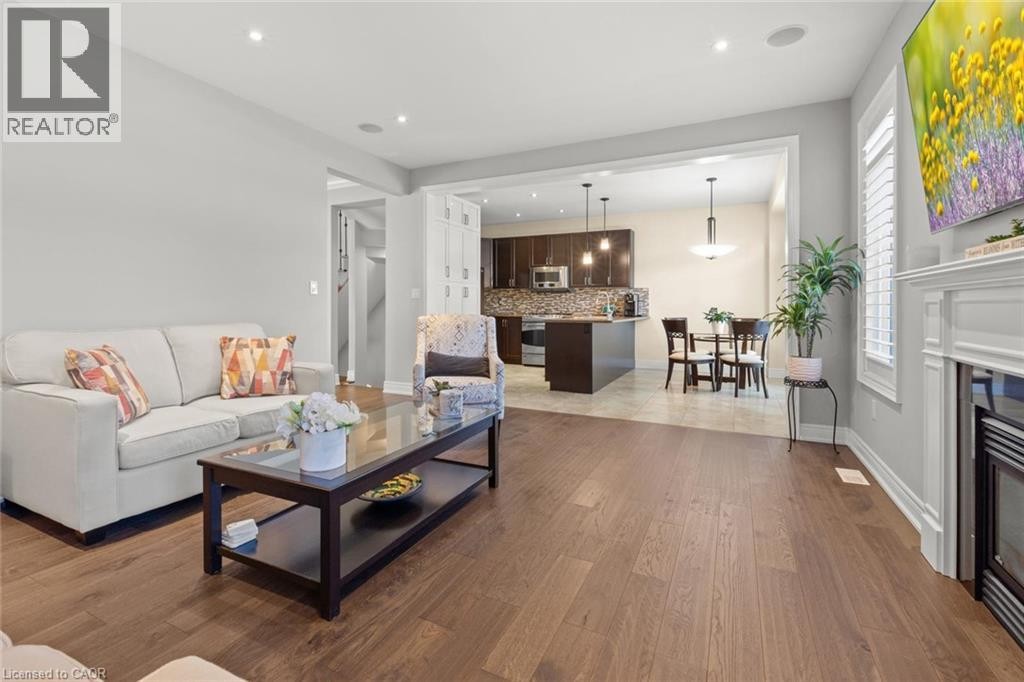 215 Vinton Road, Ancaster, ON