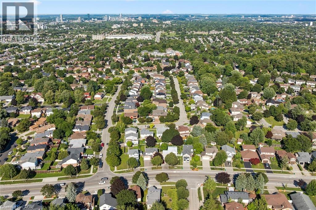616 Westheights Drive, Kitchener, ON