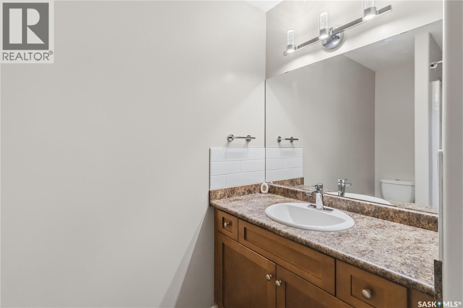 205B 3Rd Avenue, Aberdeen, SK
