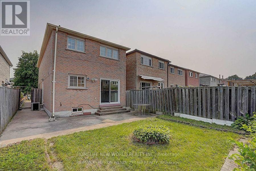 36 Chloe Crescent, Markham, ON