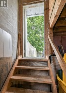 Walk-up to back yard - 