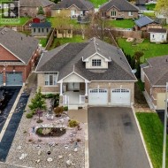 21 KELLY Drive Port Dover, ON N0A 1N5