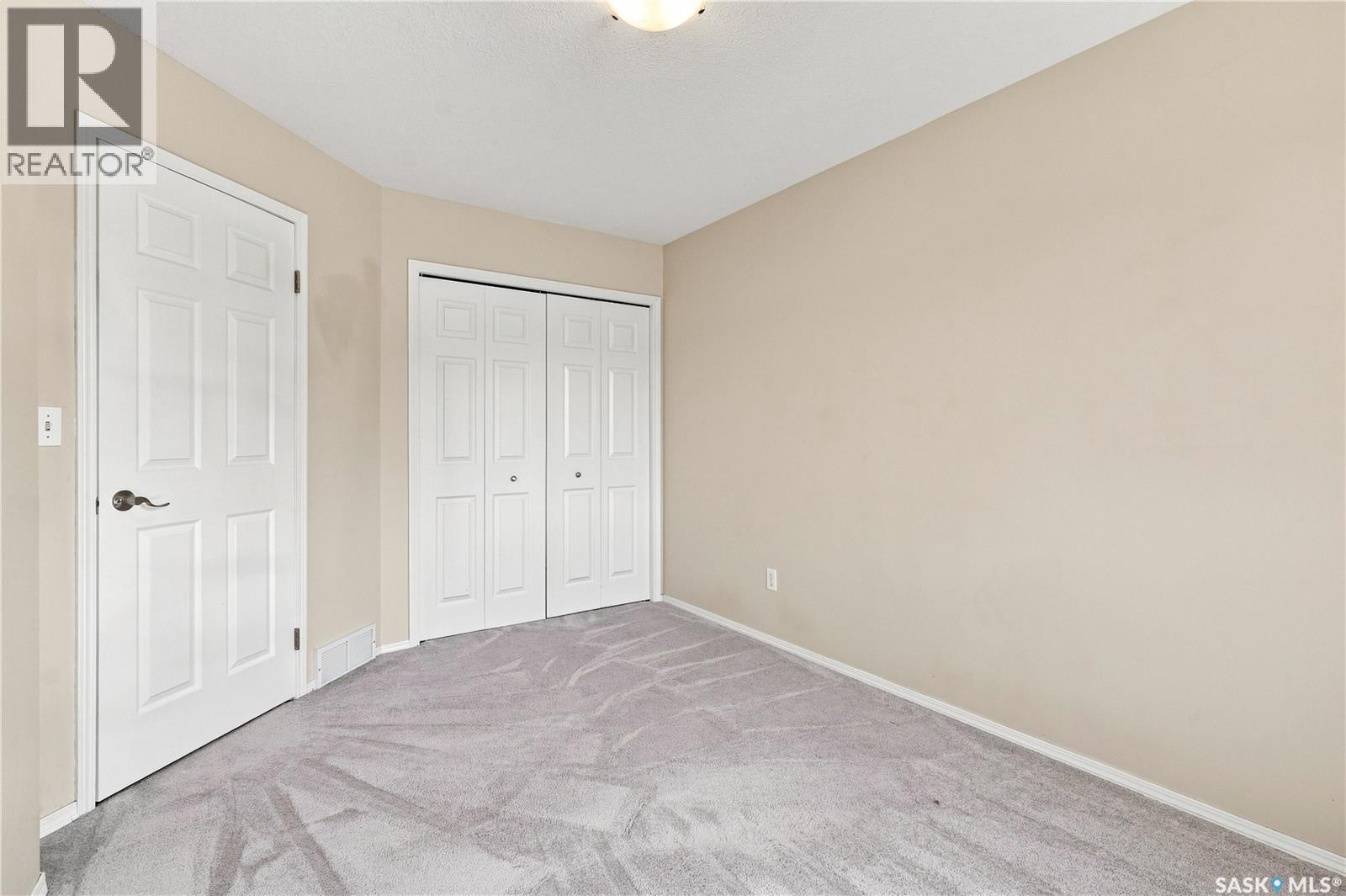 18 110 Keevil Crescent, Saskatoon, SK
