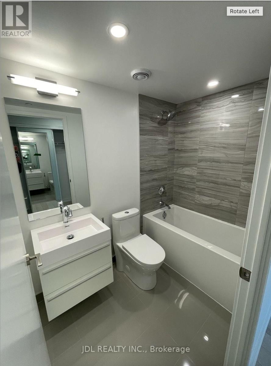 39 Roehampton Avenue, Toronto, ON
