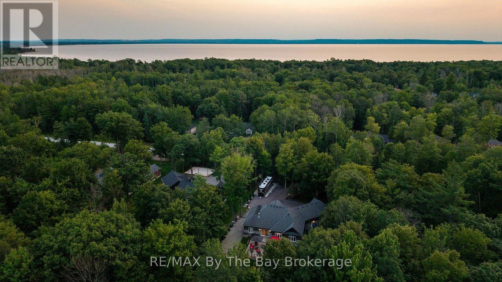 81 Spruce Street, Tiny, ON