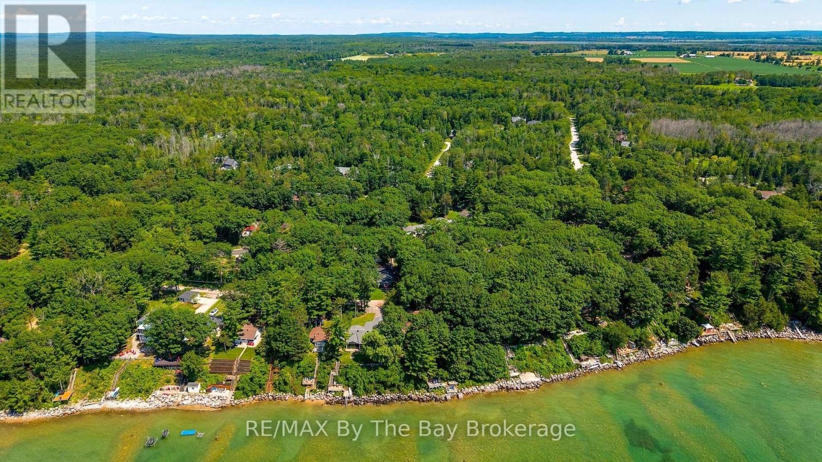 81 Spruce Street, Tiny, ON