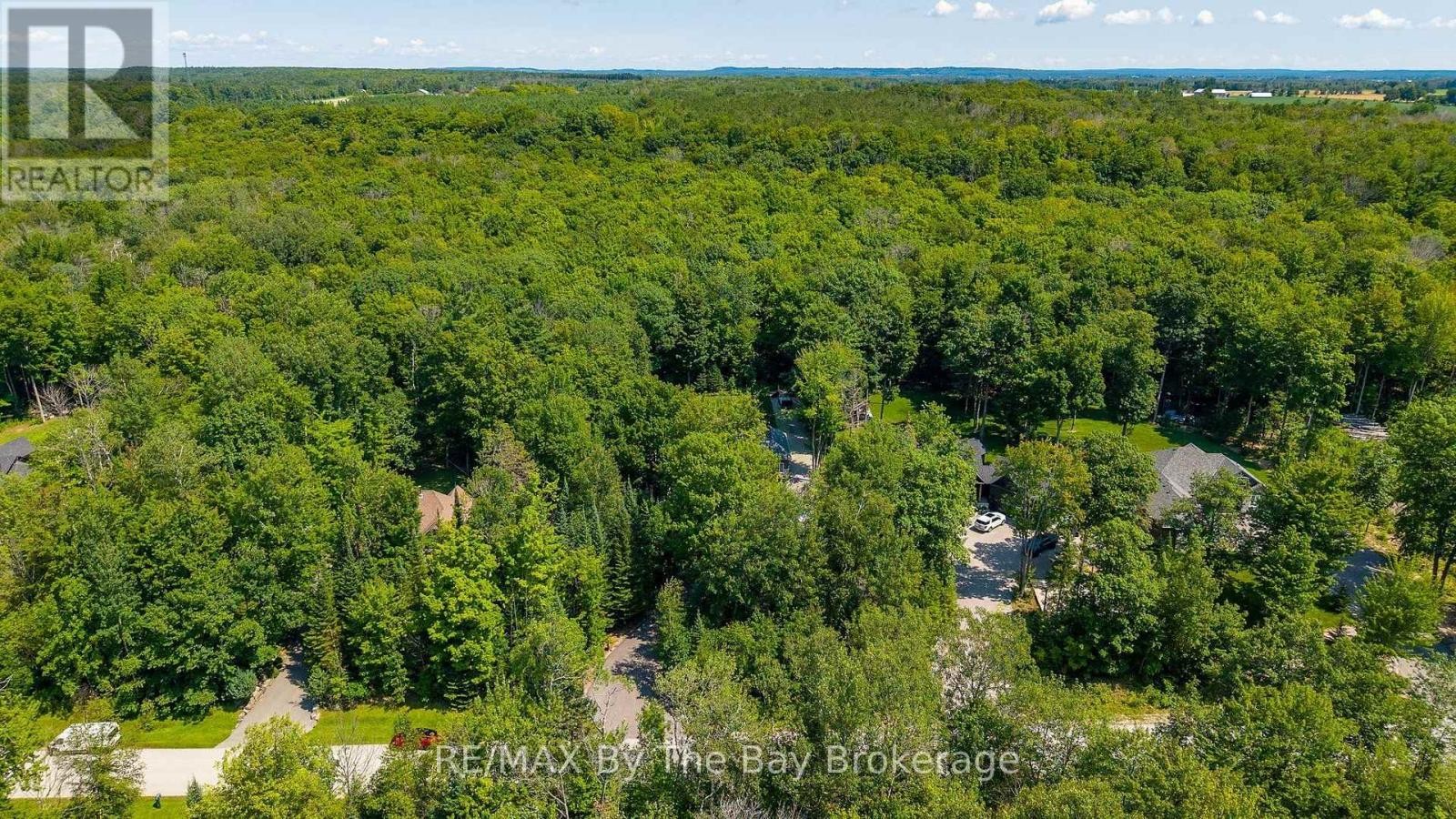 81 Spruce Street, Tiny, ON
