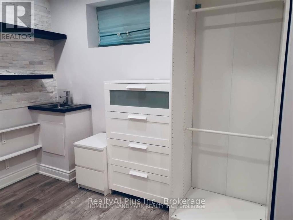 Bsmt - 80 Batchford Crescent, Markham, ON
