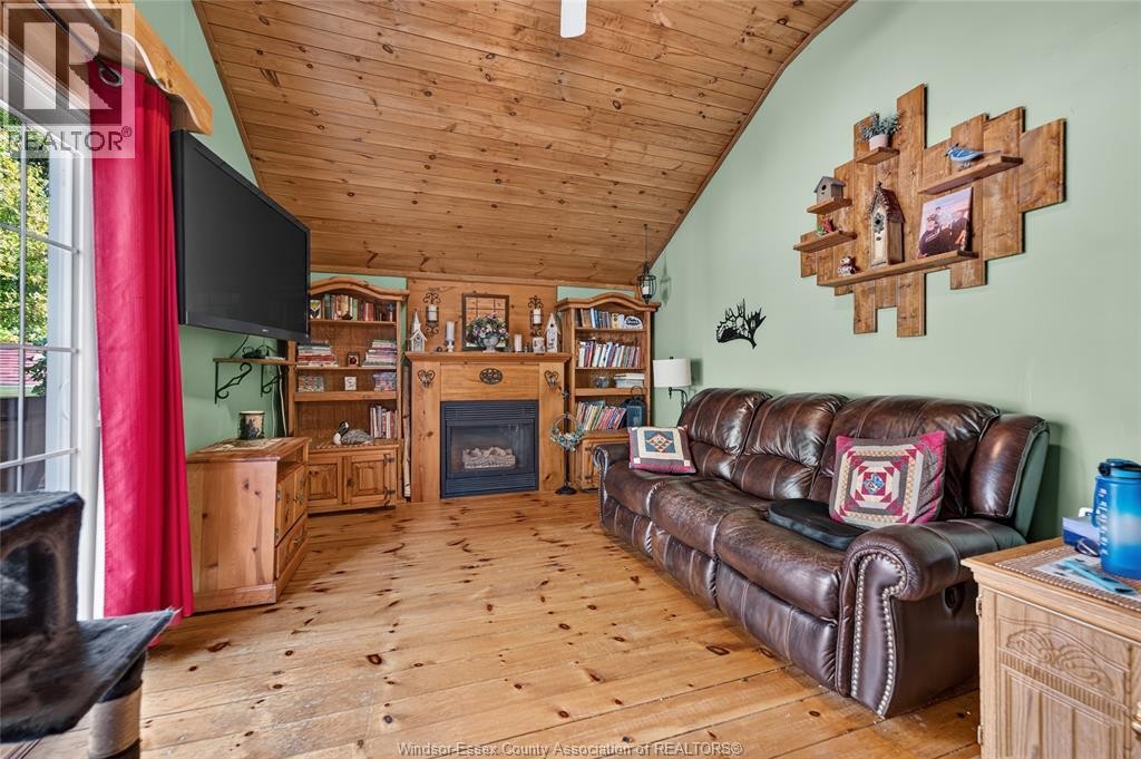 128 Windsor, Harrow, ON