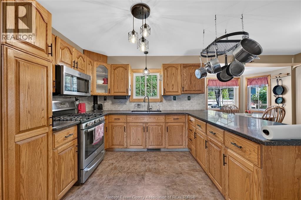 128 Windsor, Harrow, ON