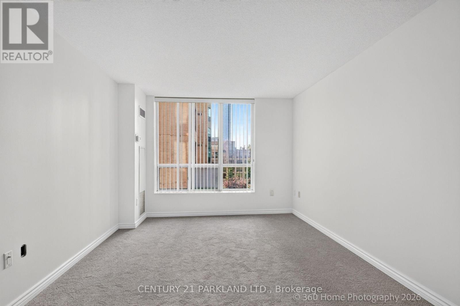 609 - 109 Front Street E, Toronto, ON