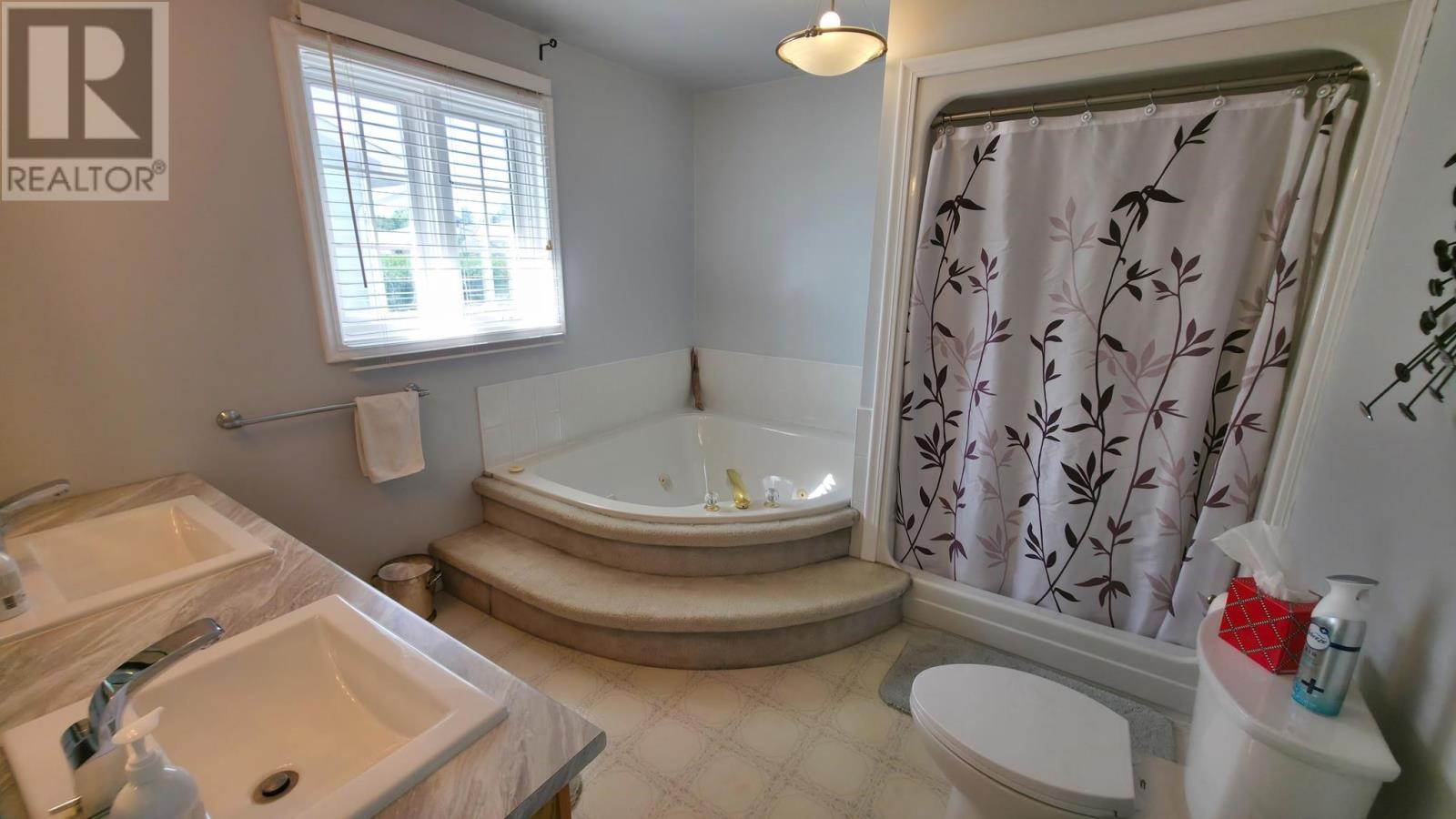 34 Fairmount Dr, Sault Ste. Marie, ON