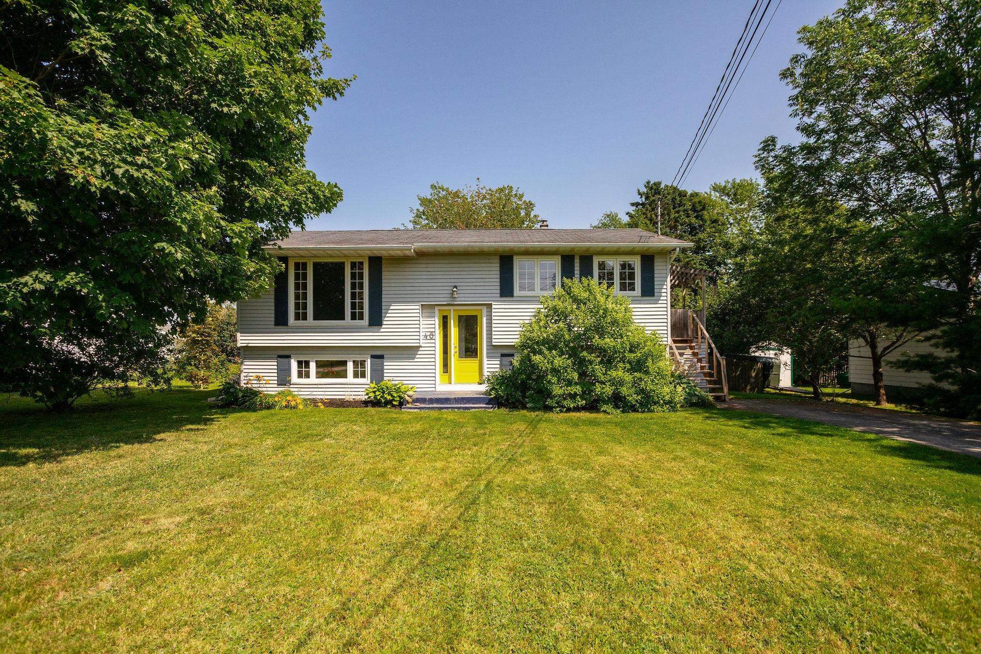 40 Poplar Drive, Cornwall, PE