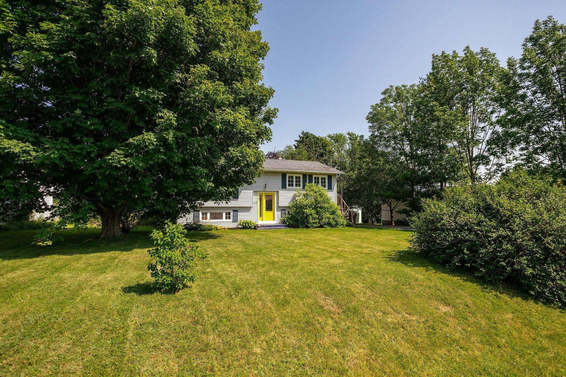 40 Poplar Drive, Cornwall, PE