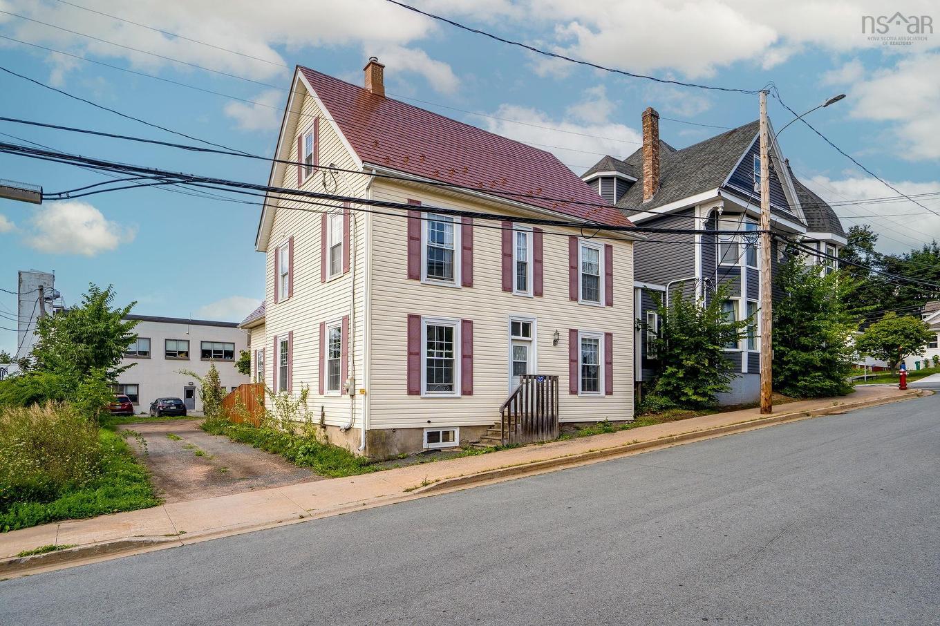 20 Gray Street, Windsor, NS