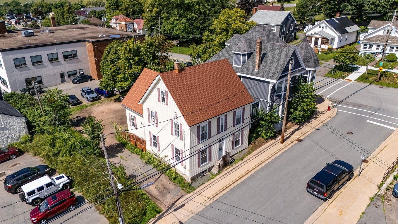 20 Gray Street, Windsor, NS
