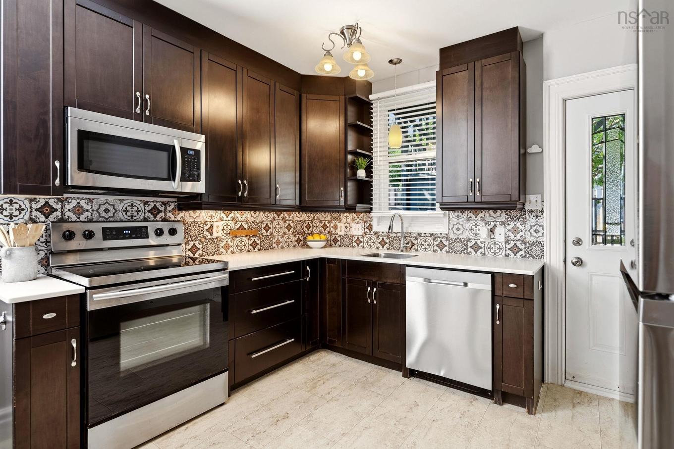 1038 Lucknow Street, Halifax, NS