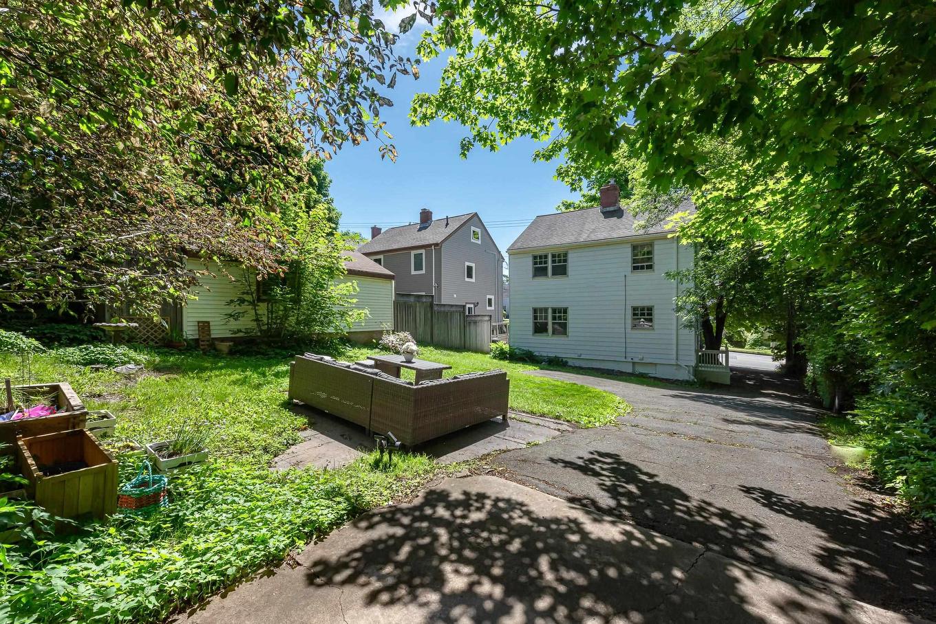 6937 Chebucto Road, Halifax, NS
